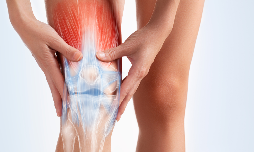 Photo depicting someone with knee pain in need of expert care and treatment. Discover the best knee doctor in Encinitas for relief.